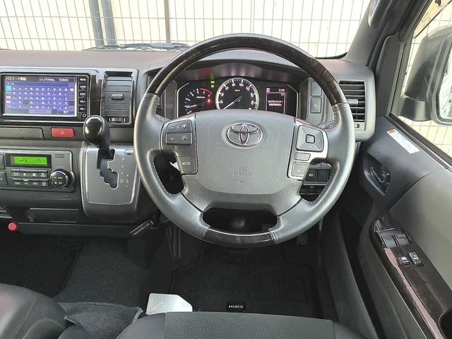 ハイエースバン スーパーGL ダークプライムII パノラミックビューM T-コネクトナビ トヨタセーフティセンス ETC2.0 純正アルミ 合皮コンビシート デジタルインナーミラー LEDライト(2枚目)