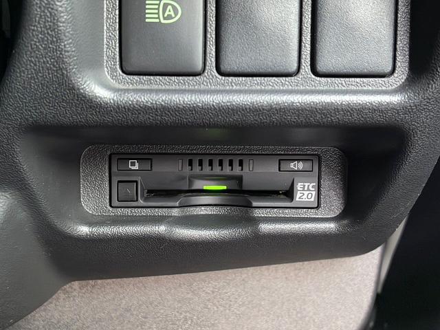 ハイエースバン スーパーGL ダークプライムII パノラミックビューM T-コネクトナビ トヨタセーフティセンス ETC2.0 純正アルミ 合皮コンビシート デジタルインナーミラー LEDライト(6枚目)