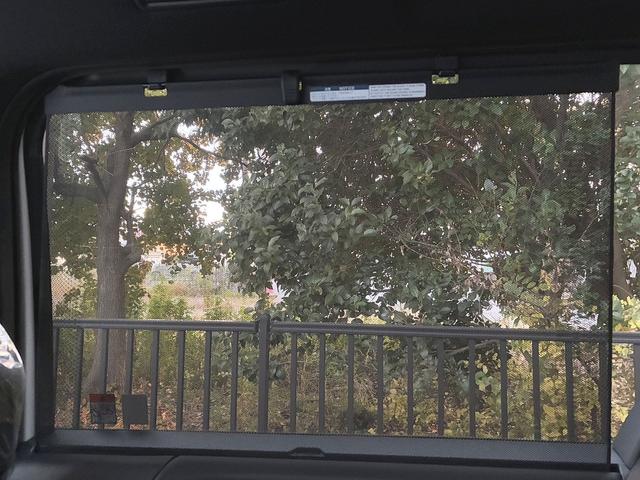 ヴォクシー Ｓ－Ｚ　雹害　ＴＳＳ　ナビ　Ｂカメラ　快適利便パッケージＨｉｇｈ　ドライビングサポートパッケージ　ＢＳＭ　ＨＵＤ　デジタルインナーミラー　シートヒーター　ステアリングヒーター　後席オットマン　ＥＴＣ２．０（25枚目）