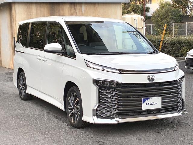 ヴォクシー Ｓ－Ｚ　雹害　ＴＳＳ　ナビ　Ｂカメラ　快適利便パッケージＨｉｇｈ　ドライビングサポートパッケージ　ＢＳＭ　ＨＵＤ　デジタルインナーミラー　シートヒーター　ステアリングヒーター　後席オットマン　ＥＴＣ２．０（32枚目）