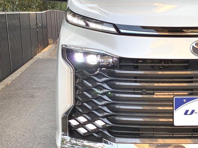 ヴォクシー Ｓ－Ｚ　雹害　ＴＳＳ　ナビ　Ｂカメラ　快適利便パッケージＨｉｇｈ　ドライビングサポートパッケージ　ＢＳＭ　ＨＵＤ　デジタルインナーミラー　シートヒーター　ステアリングヒーター　後席オットマン　ＥＴＣ２．０（36枚目）