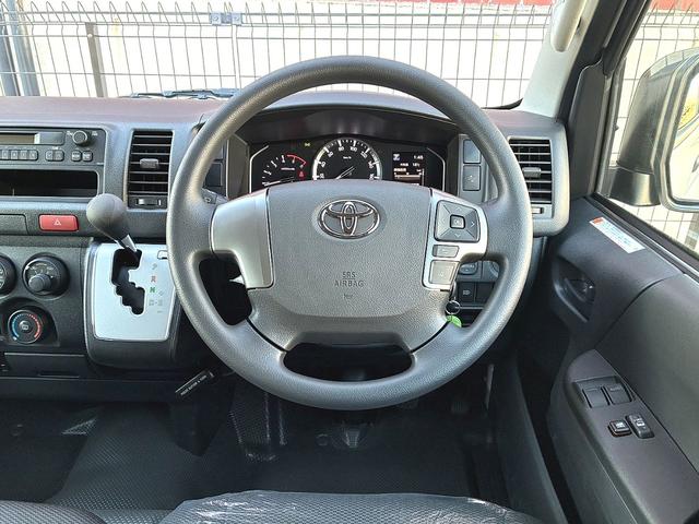 ハイエースバン ロングDX 雹害 トヨタセーフティセンス 両側スライドイージークローザー LEDHランプ リアサイドガラス固定式 バックモニター AC100V/100W AM/FMラジオ(2枚目)