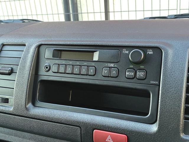 ハイエースバン ロングDX 雹害 トヨタセーフティセンス 両側スライドイージークローザー LEDHランプ リアサイドガラス固定式 バックモニター AC100V/100W AM/FMラジオ(3枚目)