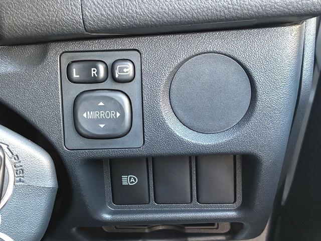 ハイエースバン ロングDX 雹害 トヨタセーフティセンス 両側スライドイージークローザー LEDHランプ リアサイドガラス固定式 バックモニター AC100V/100W AM/FMラジオ(18枚目)