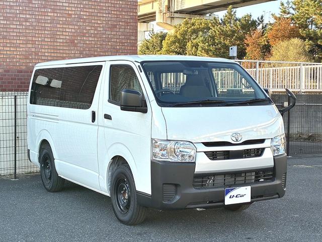 ハイエースバン ロングDX 雹害 トヨタセーフティセンス 両側スライドイージークローザー LEDHランプ リアサイドガラス固定式 バックモニター AC100V/100W AM/FMラジオ(25枚目)