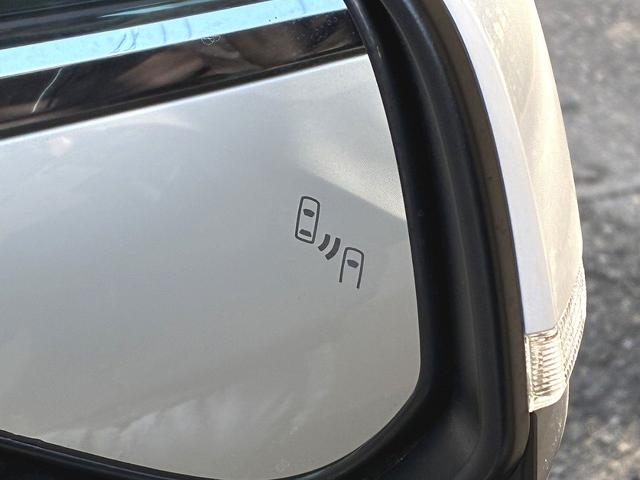 アルファード Ｚ　ムーンルーフ　両側パワースライドドア　ディスプレイオーディオｐｌｕｓ　Ｔコネクトナビ　パノラミックビューモニター　レーダークルーズ　ＥＴＣ２．０　合皮シート　シートエアコン　ＬＥＤ　ナノイーＸ（7枚目）