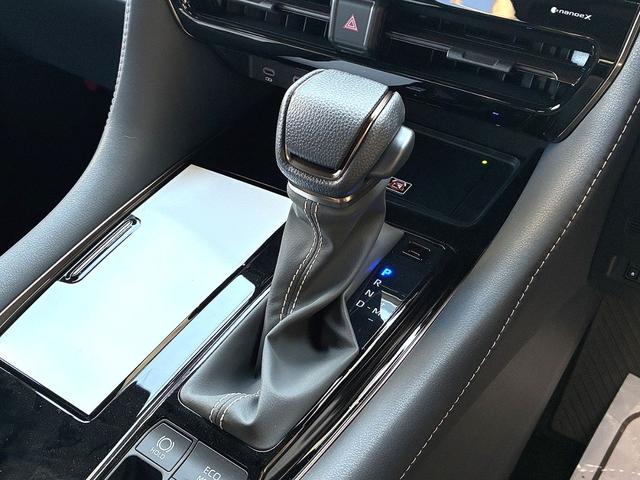 アルファード Ｚ　ムーンルーフ　両側パワースライドドア　ディスプレイオーディオｐｌｕｓ　Ｔコネクトナビ　パノラミックビューモニター　レーダークルーズ　ＥＴＣ２．０　合皮シート　シートエアコン　ＬＥＤ　ナノイーＸ（23枚目）