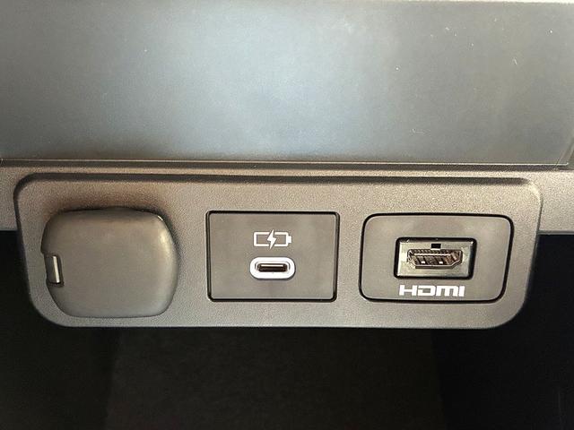 アルファード Ｚ　ムーンルーフ　両側パワースライドドア　ディスプレイオーディオｐｌｕｓ　Ｔコネクトナビ　パノラミックビューモニター　レーダークルーズ　ＥＴＣ２．０　合皮シート　シートエアコン　ＬＥＤ　ナノイーＸ（30枚目）