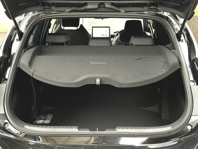 カローラスポーツ ハイブリッドＧ　Ｚ　雹害　１０．５インチディスプレイオーディオＰＬＵＳ　トヨタセーフティセンス　ＥＴＣ２．０　レーダーＣ　ＬＥＤライト　ナノイーＸ　フルセグ　スマートキー（32枚目）