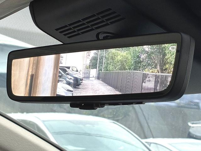 アルファードＰＨＥＶ エグゼクティブラウンジ　雹害　ＪＢＬプレミアムサウンドシステム１５スピーカー　１４インチリアシートエンターテイメントシステム　ムーンルーフ　レザーシート　パノラミックビュー　両側パワースライド＆パワーバックドア　寒冷地仕様（23枚目）