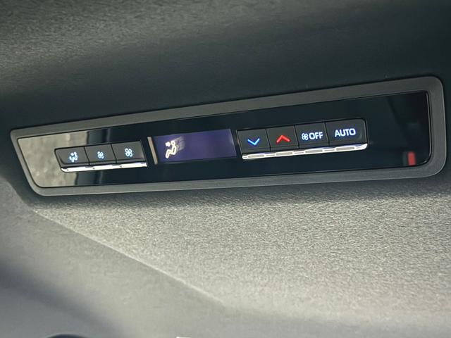 ノア ハイブリッドS-Z 雹害 トヨタチームメイトアドバンストパーク+寒冷地仕様 10.5インチディスプレイオーディオPlus ドライビングサポート ETC2.0 ユニバーサルステップ 両側Pスライド パノラミックビュー(25枚目)