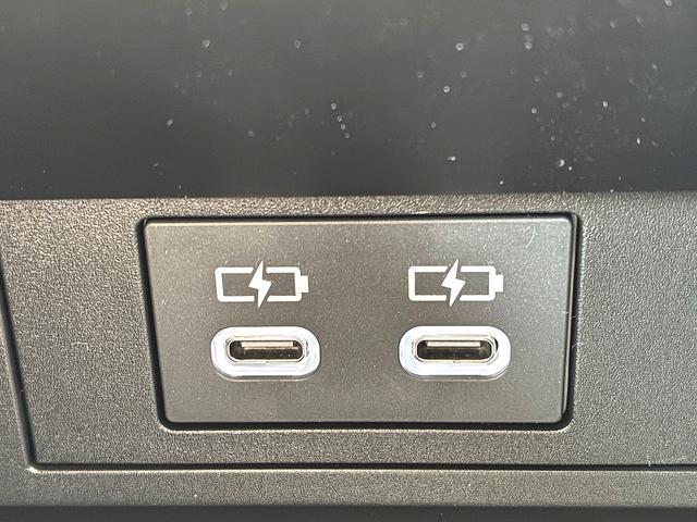 プリウス Ｇ　雹害　ＴＳＳ　ディスプレイオーディオ　Ｂカメラ　シートヒーター　ＡＣ１００Ｖ／１５００Ｗ　フルセグ　アルミホイールレス　ＥＴＣ２．０（21枚目）