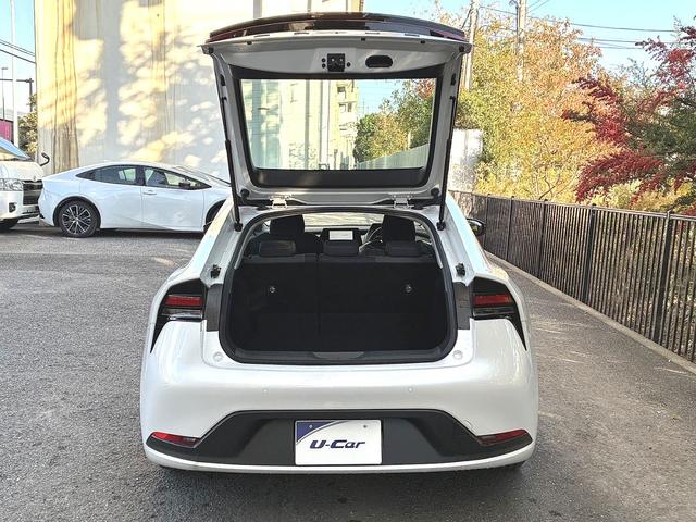 プリウス Ｇ　雹害　ＴＳＳ　ディスプレイオーディオ　Ｂカメラ　シートヒーター　ＡＣ１００Ｖ／１５００Ｗ　フルセグ　アルミホイールレス　ＥＴＣ２．０（32枚目）