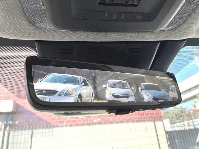 プリウス Ｚ　雹害　ＴＳＳ　ディスプレイオーディオ　パノラミックビューモニター　ＢＳＭ　ドラレコ機能付きデジタルインナーミラー　イルミネーション通知システム　シートＡ／Ｃ　ＡＣ１００Ｖ／１５００Ｗ　ＥＴＣ２．０（5枚目）
