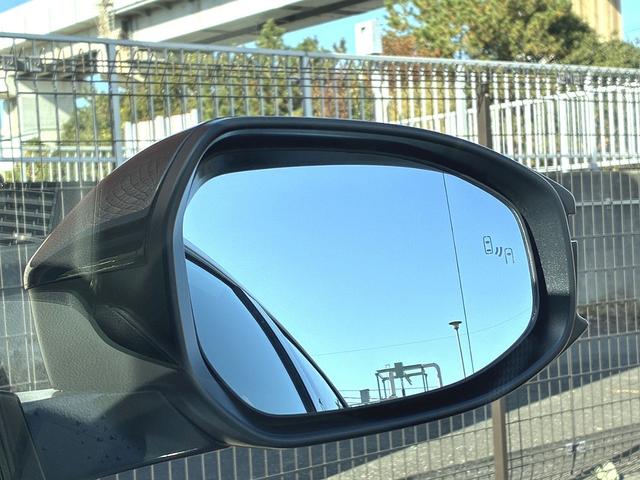 プリウス Ｚ　雹害　ＴＳＳ　ディスプレイオーディオ　パノラミックビューモニター　ＢＳＭ　ドラレコ機能付きデジタルインナーミラー　イルミネーション通知システム　シートＡ／Ｃ　ＡＣ１００Ｖ／１５００Ｗ　ＥＴＣ２．０（7枚目）