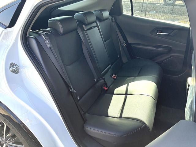 プリウス Ｚ　雹害　ＴＳＳ　ディスプレイオーディオ　パノラミックビューモニター　ＢＳＭ　ドラレコ機能付きデジタルインナーミラー　イルミネーション通知システム　シートＡ／Ｃ　ＡＣ１００Ｖ／１５００Ｗ　ＥＴＣ２．０（15枚目）