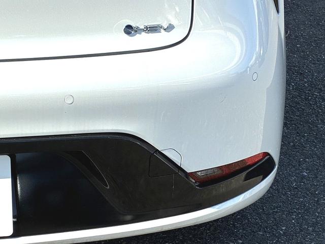 プリウス Ｚ　雹害　ＴＳＳ　ディスプレイオーディオ　パノラミックビューモニター　ＢＳＭ　ドラレコ機能付きデジタルインナーミラー　イルミネーション通知システム　シートＡ／Ｃ　ＡＣ１００Ｖ／１５００Ｗ　ＥＴＣ２．０（41枚目）