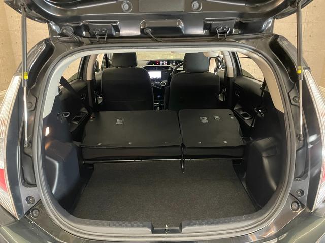 アクア G 後期型 社外メモリーナビ Bluetooth接続 バックカメラ CD・DVD再生 ビルトインETC クルーズコントロール 自動衝突被害軽減ブレーキ レーンアシスト スマートキー プッシュスタート(11枚目)