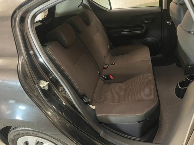 アクア G 後期型 社外メモリーナビ Bluetooth接続 バックカメラ CD・DVD再生 ビルトインETC クルーズコントロール 自動衝突被害軽減ブレーキ レーンアシスト スマートキー プッシュスタート(38枚目)