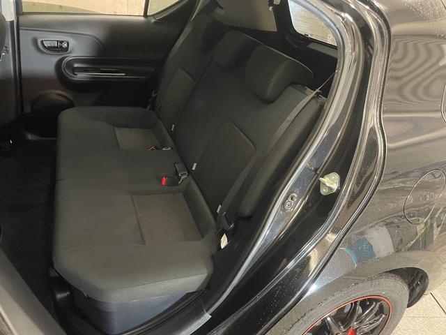 アクア Sスタイルブラック 後期型 ドライブレコーダー 純正SDナビ Bluetooth接続 フルセグテレビ バックカメラ 自動衝突被害軽減ブレーキ レーンアシスト スマートキー プッシュスタート ビルトインETC2.0(12枚目)