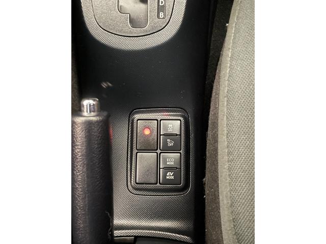 アクア Sスタイルブラック 後期型 ドライブレコーダー 純正SDナビ Bluetooth接続 フルセグテレビ バックカメラ 自動衝突被害軽減ブレーキ レーンアシスト スマートキー プッシュスタート ビルトインETC2.0(27枚目)