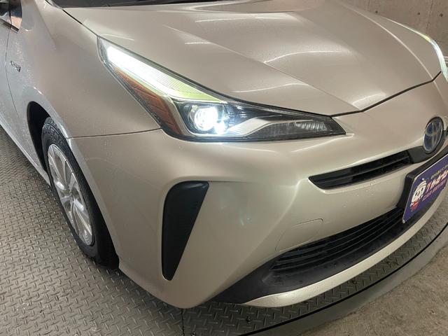 プリウス S 後期型 社外メモリーナビ Bluetooth接続 バックカメラ ビルトインETC 自動衝突被害軽減ブレーキ レーンアシスト アダプティブクルーズ LEDヘッドライト スマートキー プッシュスタート(16枚目)