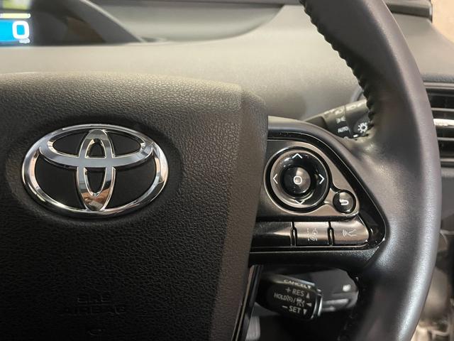 プリウス S 後期型 社外メモリーナビ Bluetooth接続 バックカメラ ビルトインETC 自動衝突被害軽減ブレーキ レーンアシスト アダプティブクルーズ LEDヘッドライト スマートキー プッシュスタート(22枚目)