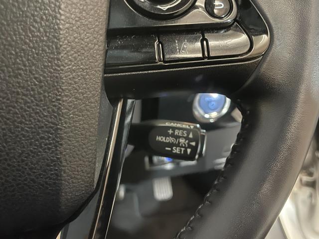 プリウス S 後期型 社外メモリーナビ Bluetooth接続 バックカメラ ビルトインETC 自動衝突被害軽減ブレーキ レーンアシスト アダプティブクルーズ LEDヘッドライト スマートキー プッシュスタート(23枚目)