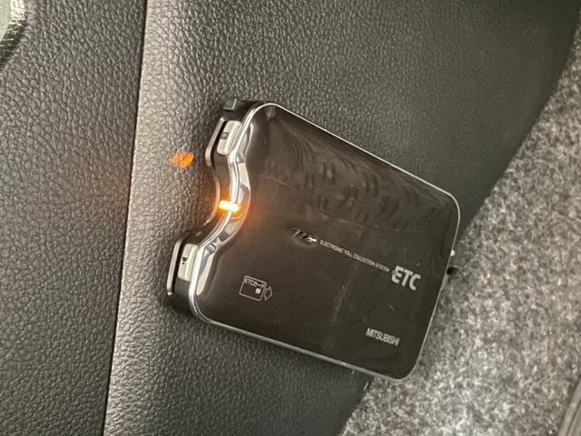 ＮＶ１５０ＡＤ ＶＥ　自動衝突被害軽減ブレーキ　レーンアシスト　ルーフキャリア　純正メモリーナビ　Ｂｌｕｅｔｏｏｔｈ接続　フルセグテレビ　バックカメラ　ＣＤ再生　ＥＴＣ　キーレスエントリー　助手席エアバック　横滑り防止（15枚目）