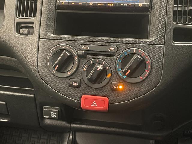 ＮＶ１５０ＡＤ ＶＥ　自動衝突被害軽減ブレーキ　レーンアシスト　ルーフキャリア　純正メモリーナビ　Ｂｌｕｅｔｏｏｔｈ接続　フルセグテレビ　バックカメラ　ＣＤ再生　ＥＴＣ　キーレスエントリー　助手席エアバック　横滑り防止（21枚目）