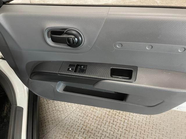 ＮＶ１５０ＡＤ ＶＥ　自動衝突被害軽減ブレーキ　レーンアシスト　ルーフキャリア　純正メモリーナビ　Ｂｌｕｅｔｏｏｔｈ接続　フルセグテレビ　バックカメラ　ＣＤ再生　ＥＴＣ　キーレスエントリー　助手席エアバック　横滑り防止（30枚目）