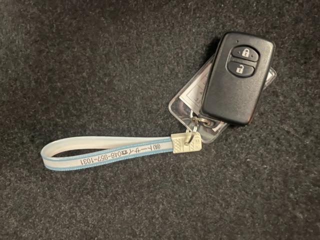 アクア S 社外ナビ フルセグTV Bluetoothオーディオ バックカメラ ETC スマートキー LEDヘッドライト 社外15インチアルミホイール(10枚目)