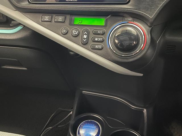 アクア S 社外ナビ フルセグTV Bluetoothオーディオ バックカメラ ETC スマートキー LEDヘッドライト 社外15インチアルミホイール(14枚目)