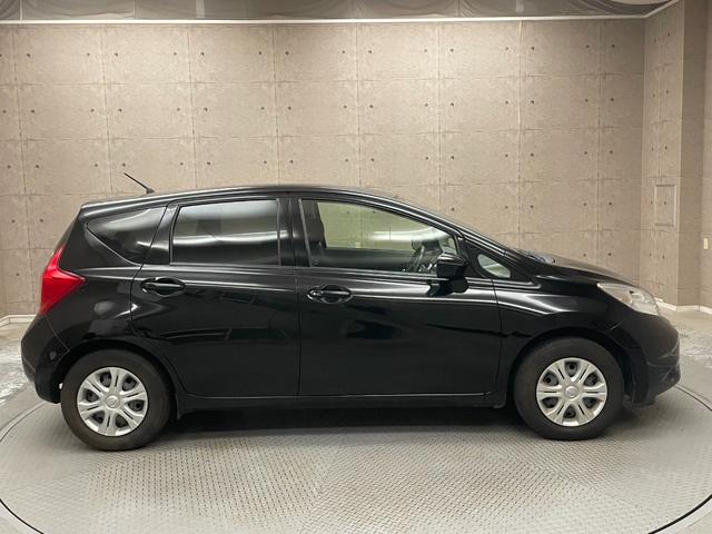 ノート Ｘ　当社買取ダイレクト販売　社外ナビ　ＣＤ　ＥＴＣ　オートライト　スマートキー　アイドリングストップ（24枚目）