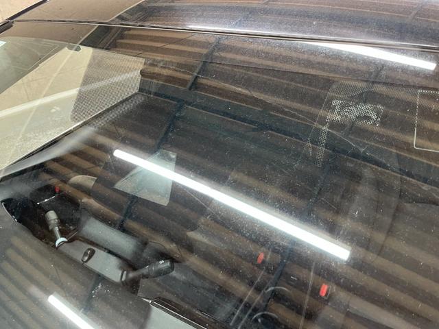 プリウス Sツーリングセレクション 純正メモリーナビ フルセグテレビ LEDヘッドライト バックカメラ Wエアバッグ レザーシート シートヒーター クルーズコントロール Bluetooth接続 17インチAW(12枚目)