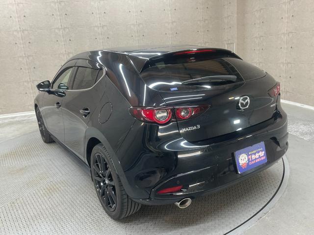MAZDA3ファストバック Xバーガンディ セレクション サンルーフ 衝突被害軽減システム レーンアシスト レーダークルーズコントロール 純正メモリーナビ フルセグ 全方位モニター Bカメ スマートキー ETC パワーシート シートヒーター ハンドルヒーター(27枚目)