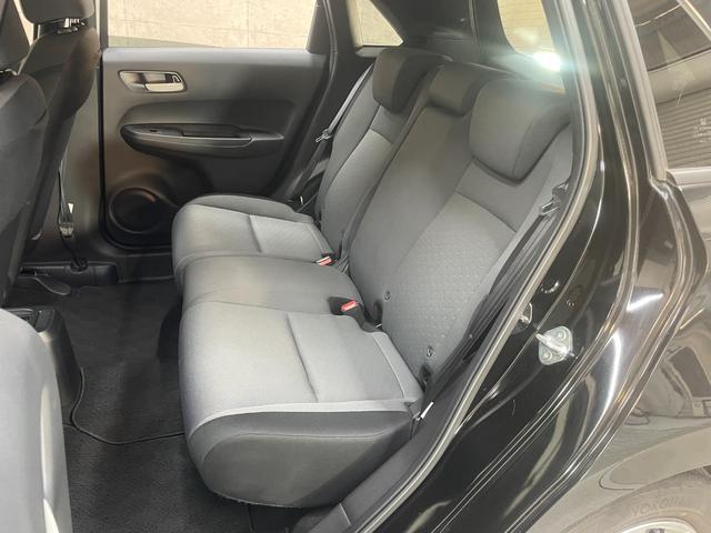 フィット e:HEVベーシック ホンダセンシング 衝突軽減ブレーキ レーダークルーズ 純正メモリーナビ フルセグテレビ LEDライト スマートキー バックカメラ Wエアバッグ DVD再生機能 Bluetooth接続(12枚目)