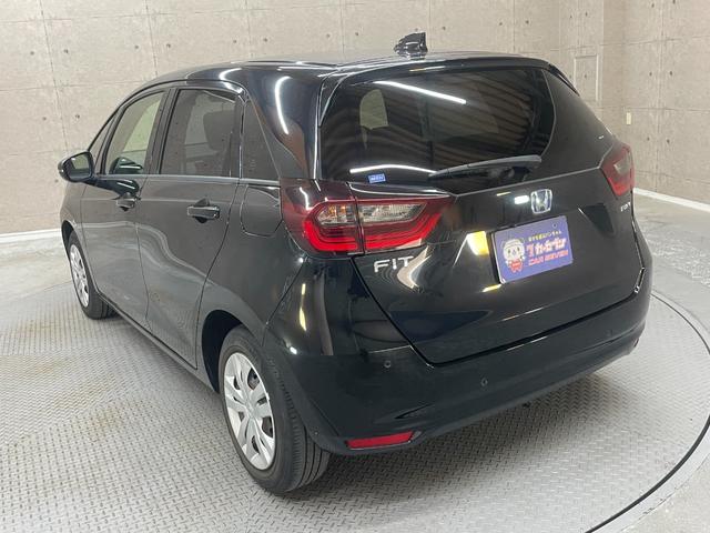 フィット e:HEVベーシック ホンダセンシング 衝突軽減ブレーキ レーダークルーズ 純正メモリーナビ フルセグテレビ LEDライト スマートキー バックカメラ Wエアバッグ DVD再生機能 Bluetooth接続(28枚目)