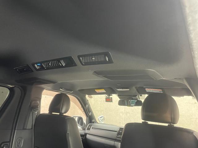 レジアスエースバン スーパーGL ダークプライムII 純正ナビ フルセグテレビ Bluetooth Bカメラ スマートキー 衝突軽減ブレーキ オートハイビーム レーンアシスト Bluetooth接続 ETC 社外AW ドライブレコーダー 助手席エアバッグ(30枚目)