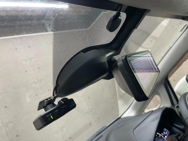 ノート e-パワー メダリスト 衝突軽減ブレーキ 純正メモリーナビ フルセグテレビ 全方位モニター DVD再生 デジタルインナーミラー インテリジェントキー LEDライト Bluetooth接続(14枚目)