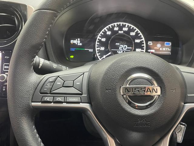 ノート e-パワー メダリスト 衝突軽減ブレーキ 純正メモリーナビ フルセグテレビ 全方位モニター DVD再生 デジタルインナーミラー インテリジェントキー LEDライト Bluetooth接続(23枚目)