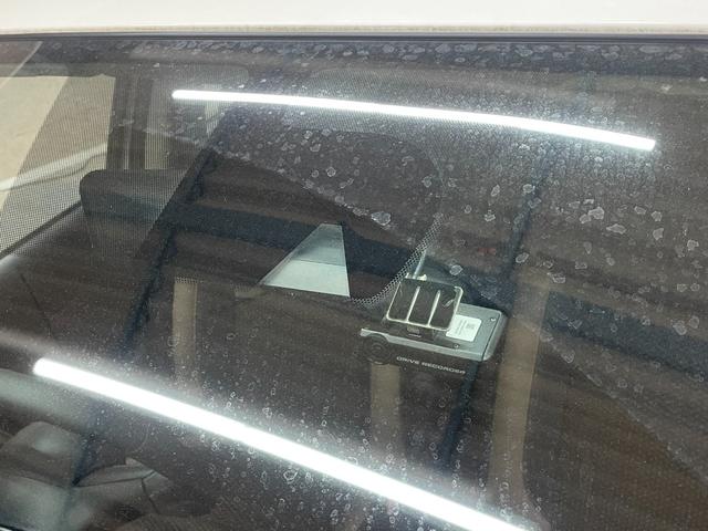 ノート e-パワー メダリスト 衝突軽減ブレーキ 純正メモリーナビ フルセグテレビ 全方位モニター DVD再生 デジタルインナーミラー インテリジェントキー LEDライト Bluetooth接続(32枚目)