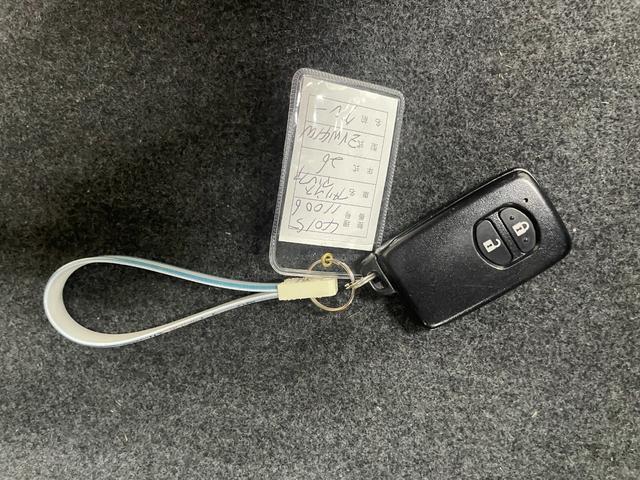 プリウスアルファ S チューン ブラック メモリ―ナビ フルセグナビ バックカメラ スマートキー Wエアバッグ DVD再生機能 ETC Bluetooth接続 ABS(13枚目)