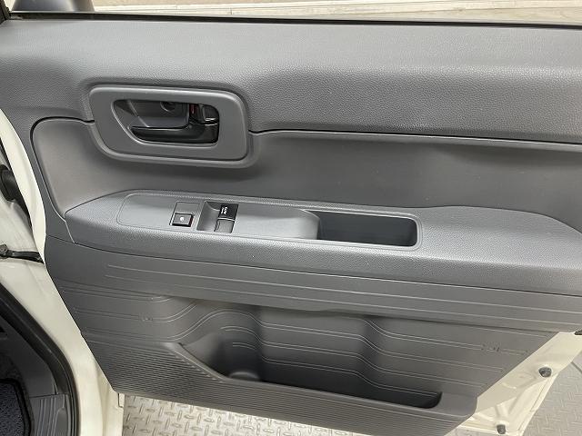 N-VAN G・ホンダセンシング 衝突軽減ブレーキ アダプティブクルーズコントロール レーンキーパー パワーステアリング Wエアバッグ キーレスエントリ― アンチロックブレーキシステム(17枚目)