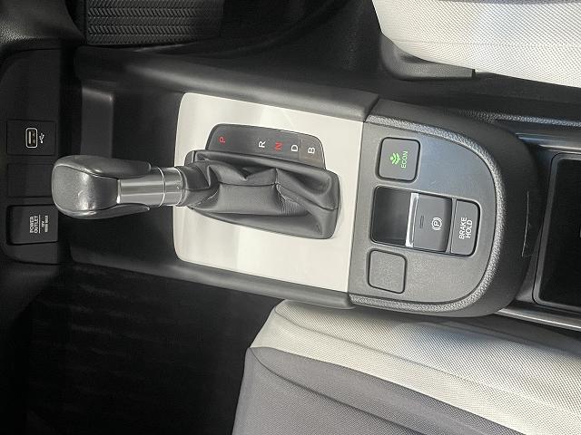 フィット e:HEVホーム 純正9インチメモリーナビ フルセグテレビ LEDライト バックカメラ スマートキー DVD再生機能 クルーズコントロール Bluetooth接続(34枚目)