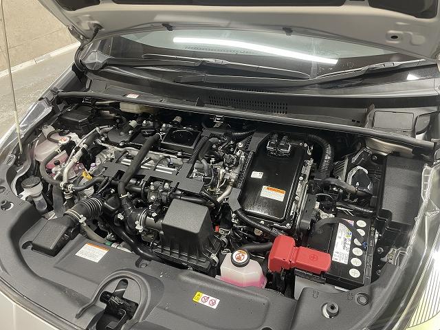 プリウス Ｅ　ワンオーナー使用車　純正ナビ　スマートキー　バックカメラ　ＬＥＤライト　Ｗエアバッグ　ＥＴＣ２．０　Ｂｌｕｅｔｏｏｔｈ接続　クルーズコントロール（20枚目）