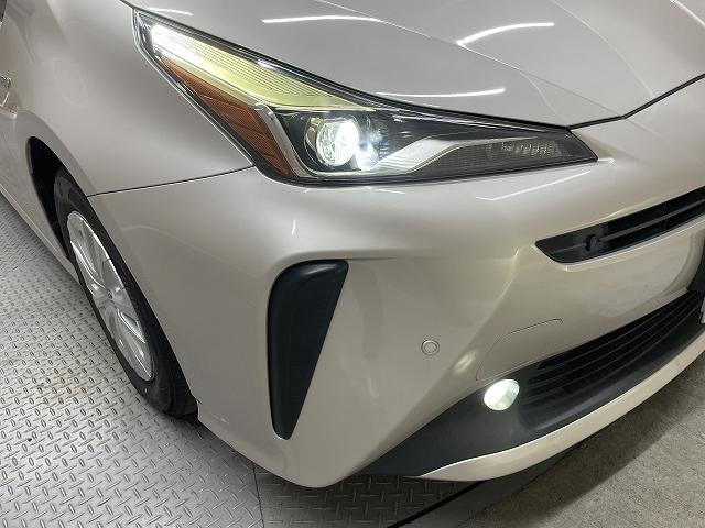 プリウス Ｓ　ワンオーナー　禁煙使用車　衝突軽減ブレーキ　純正メモリーナビ　フルセグテレビ　レーダークルーズコントロール　レーンアシスト　Ｂｌｕｅｔｏｏｔｈ接続（18枚目）