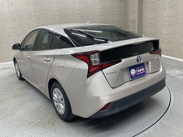 プリウス Ｓ　ワンオーナー　禁煙使用車　衝突軽減ブレーキ　純正メモリーナビ　フルセグテレビ　レーダークルーズコントロール　レーンアシスト　Ｂｌｕｅｔｏｏｔｈ接続（36枚目）