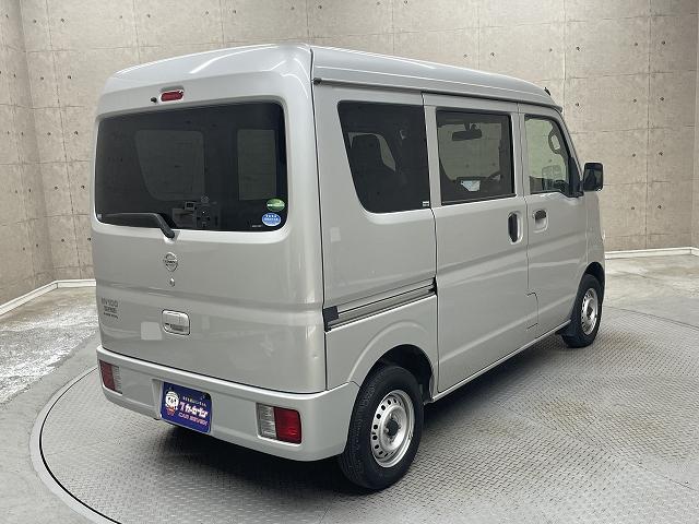 ＮＶ１００クリッパーバン ＤＸ　純正メモリーナビ　フルセグテレビ　バックカメラ　Ｗエアバッグ　ドライブレコーダ　Ｂｌｕｅｔｏｏｔｈ接続　アンチロックブレーキシステム（34枚目）