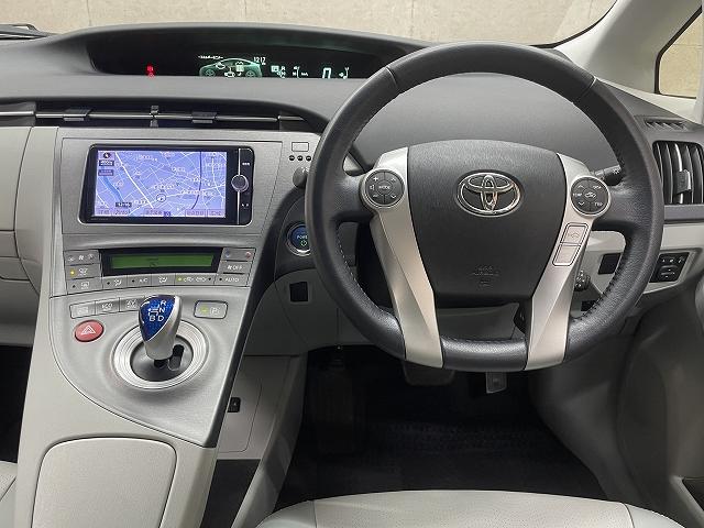 プリウス Gツーリングセレクションレザーパッケージ ワンオーナー クルーズコントロール 純正メモリーナビ Bluetooth フルセグ バックカメラ スマートキー ETC LEDヘッドライト 純正アルミ シートヒーター 前後ドライブレコーダー(18枚目)